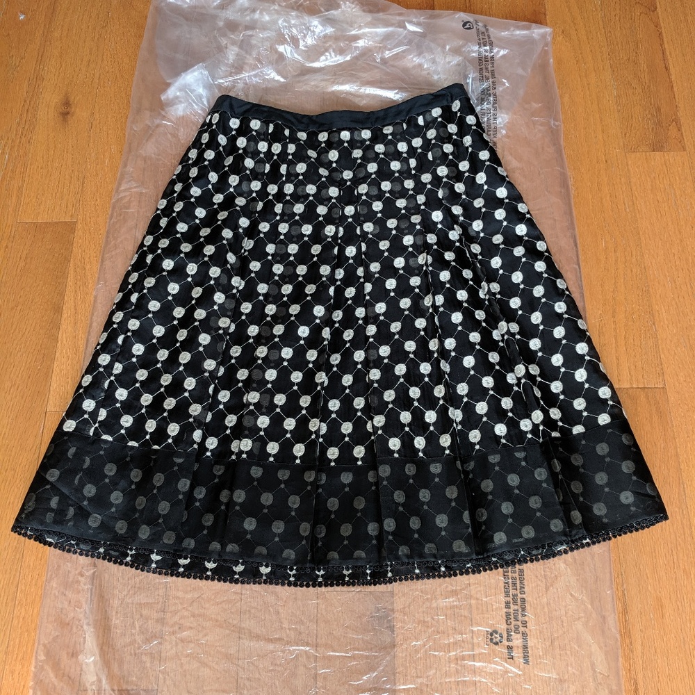 Ann Taylor Embroidered skirt